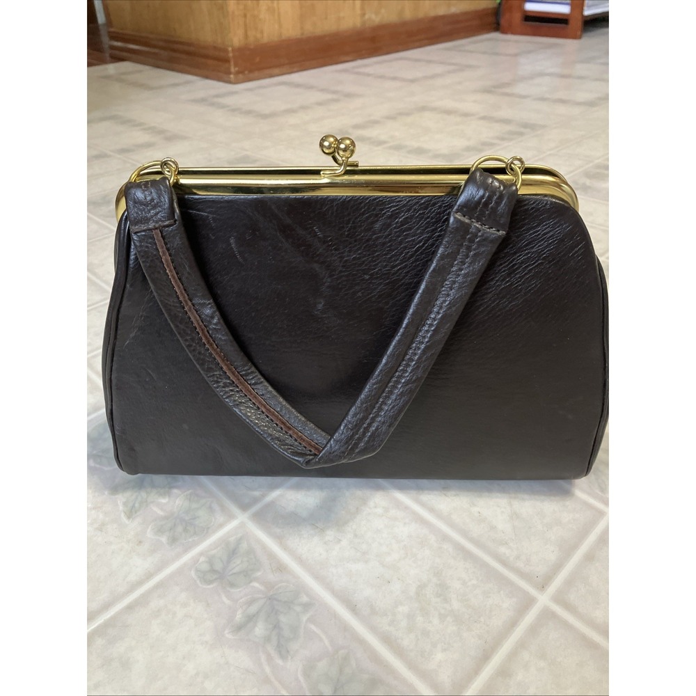 Vintage Deer Wear Deerskin Leather Handbag Kiss Lock Gold Metal Trim black Purse